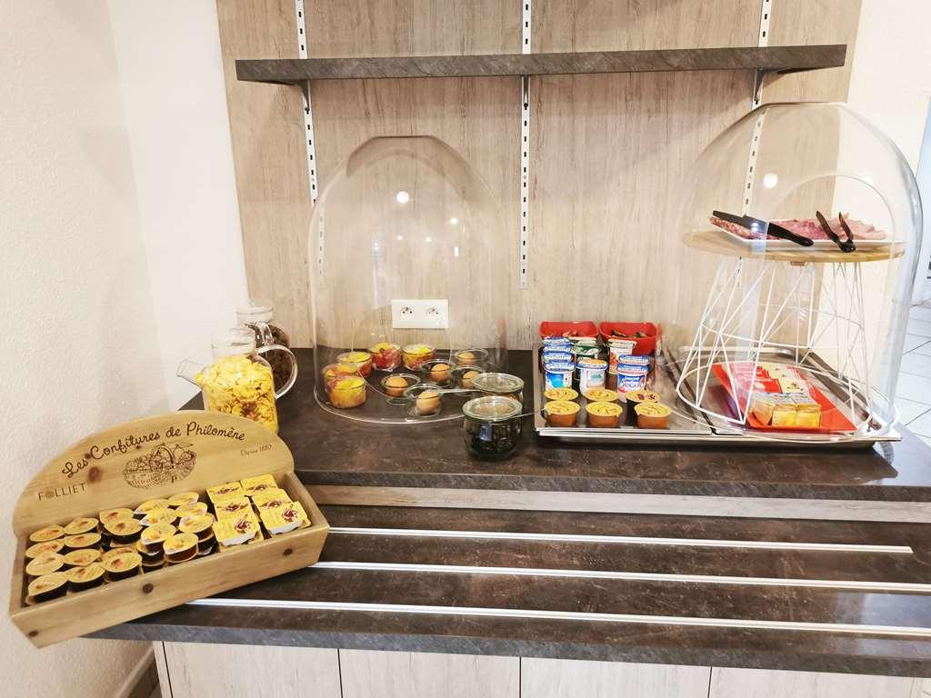 Brit Hotel Essentiel Tours Nord מסעדה תמונה